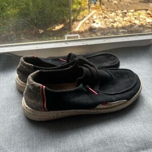 Black and cheetah Wendy heydudes